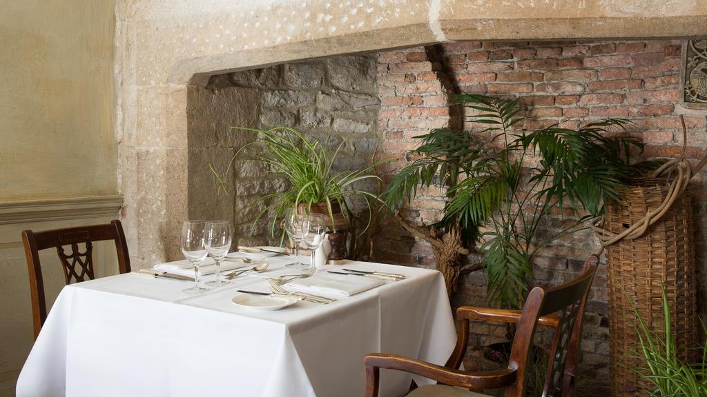Priory Wareham Hotel Екстериор снимка