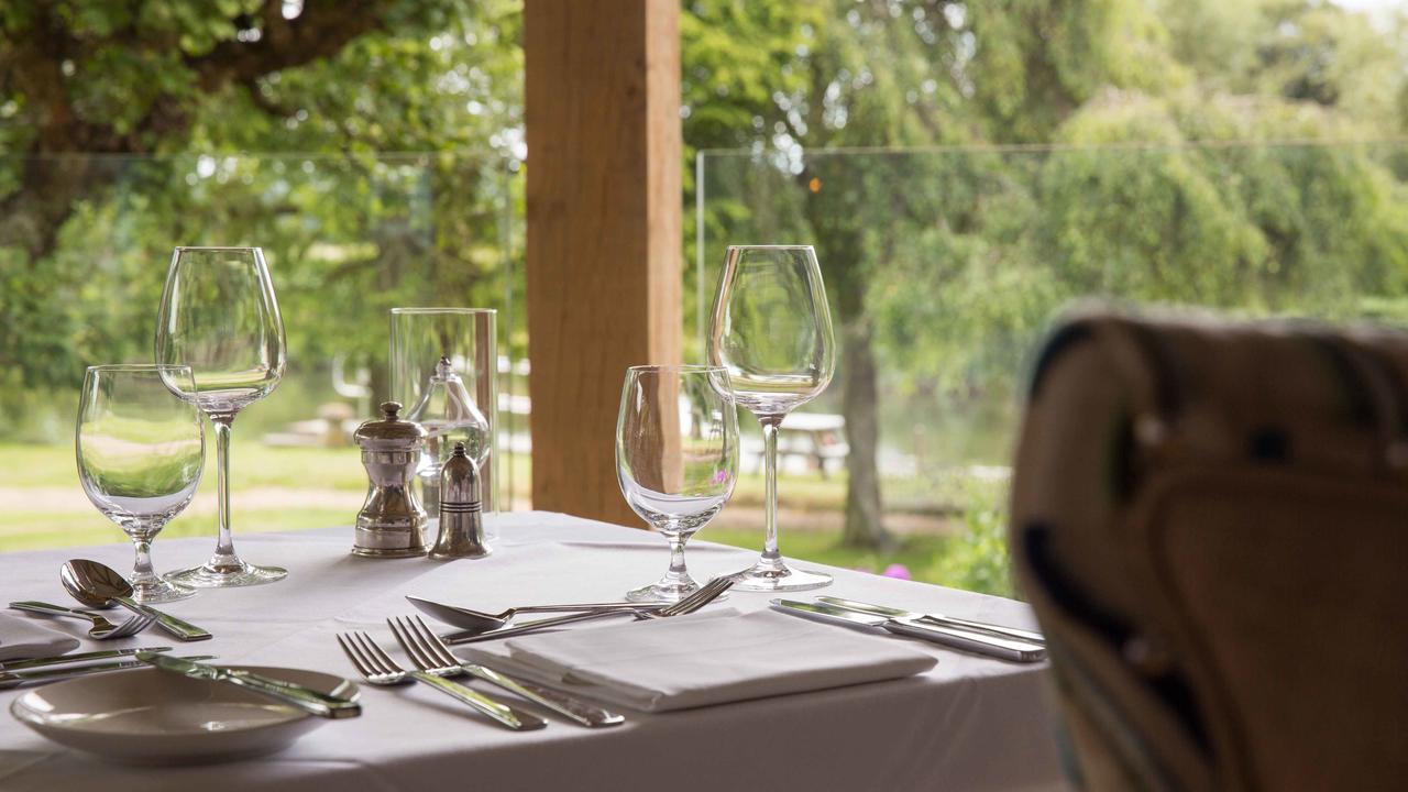 Priory Wareham Hotel Екстериор снимка